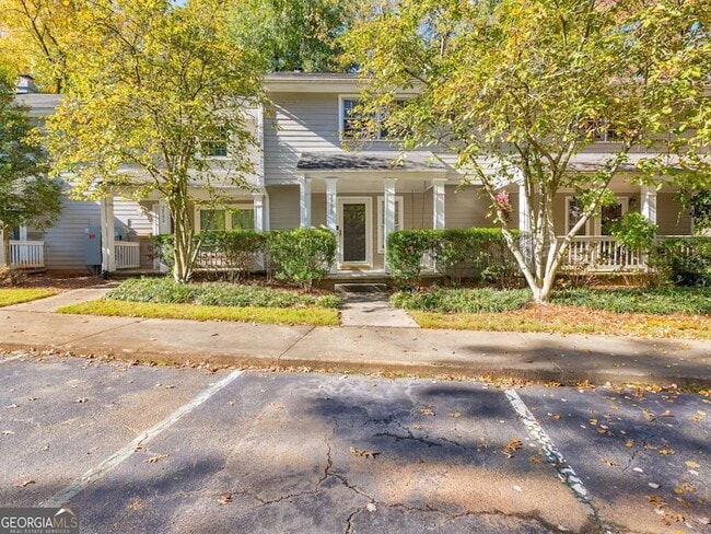 Building Photo - 2790 Farmstead Rd