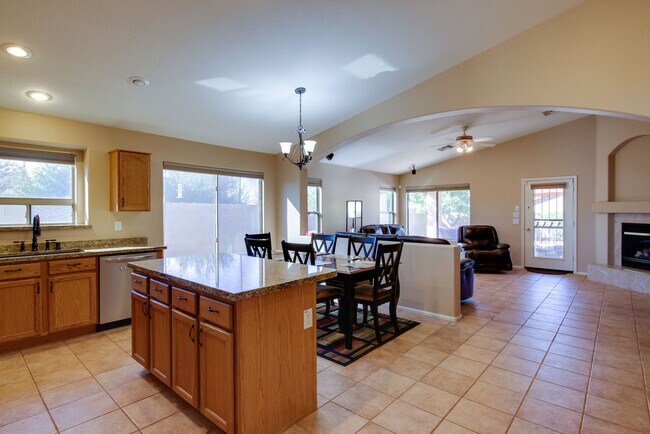 Photo - 3830 E Thornton Ave Unit SI ID1546326P