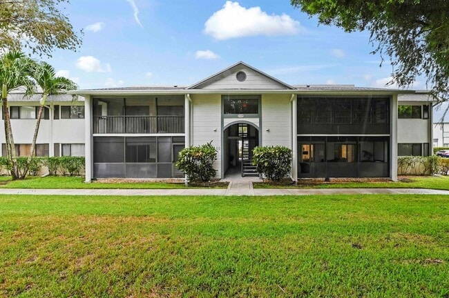 Building Photo - 15449 Lakes of Delray Blvd Unit 1020