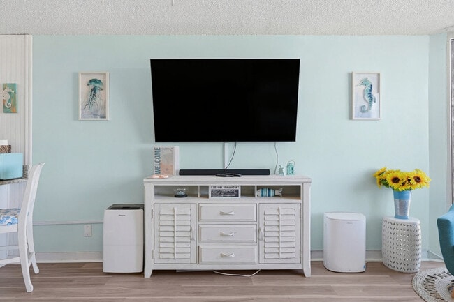 Photo - 8817 S Thomas Dr Unit SI FL6-ID1429757P