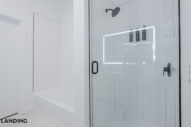 Photo - 2623 Keene St Unit 391