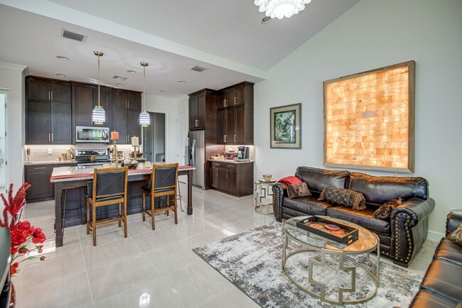 Photo - 7204 Coco Ave Unit SI FL1-ID1545860P