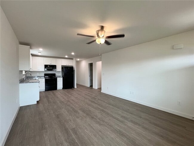 Photo - 519 NW 68th Ave