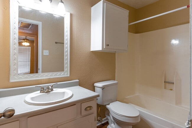 Photo - Timbercrest Apartments