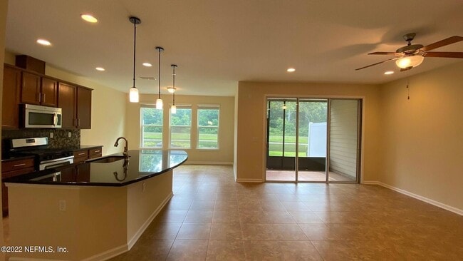 Photo - 218 Magnolia Creek Walk