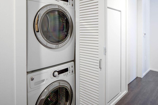 Photo - 1333 NW 12th Ave Unit ID1280531P