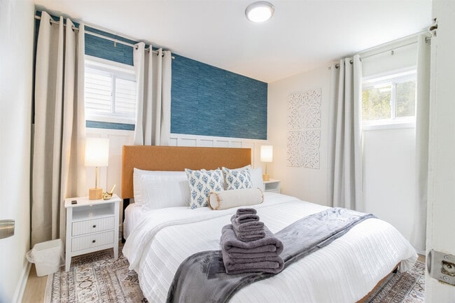 Photo - 1326 E Evelyn Ave Unit ID1032332P