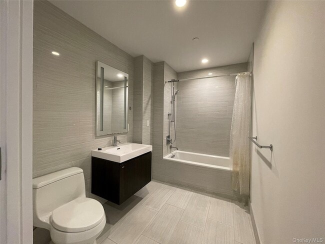 Photo - 131-05 40th Rd Unit 18T