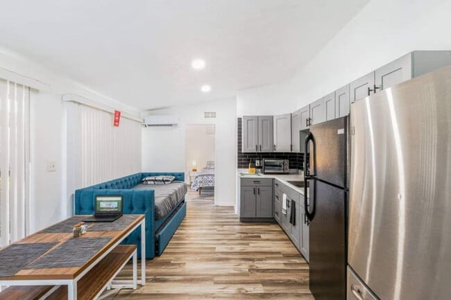 Building Photo - 2301 Carlton Dr Unit ID1094195P