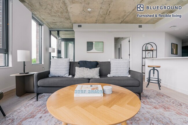 Photo - 3030 Potomac Ave Unit FL3-ID1033