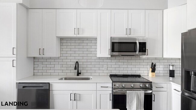 Photo - 1310 Hillside Ave Unit 104