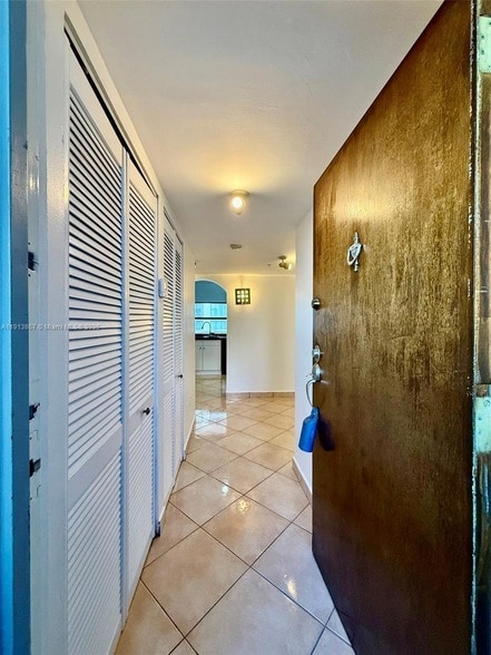 Photo - 555 NE 30th St Unit 1004