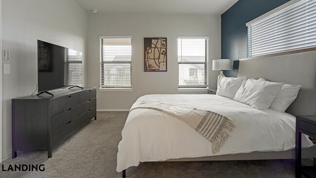 Photo - 11139 Culebra Rd Unit 9301
