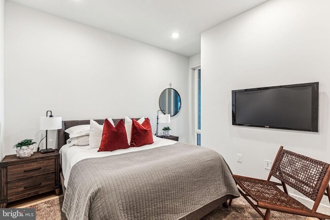 Photo - 6910 Ridge Ave Unit 218