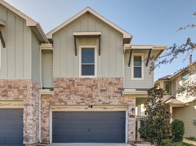 Building Photo - 1646 Ryon Falls Dr