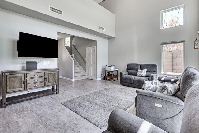 Photo - 3043 E Fremont Rd Unit SI ID1385821P