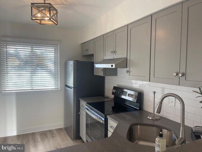 Photo - 57 Ash Stoker Ln