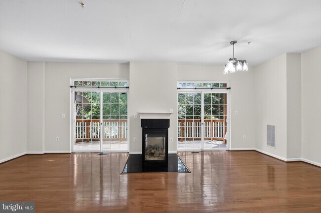 Photo - 13945 Hollow Wind Way
