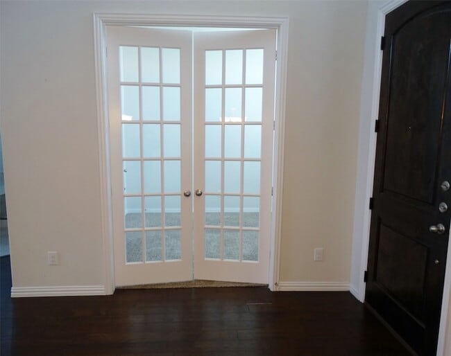 Photo - 5608 Broadgreen Rd