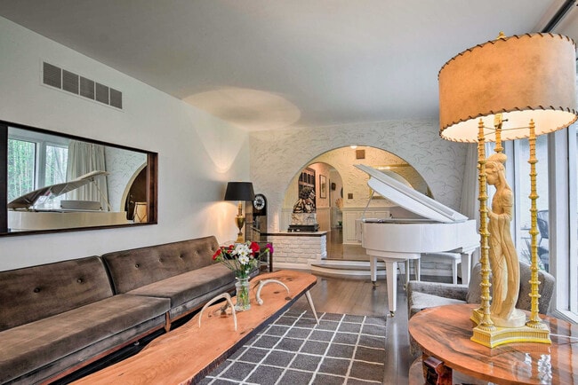Photo - 28 Holiday Dr Unit SI ID1546434P