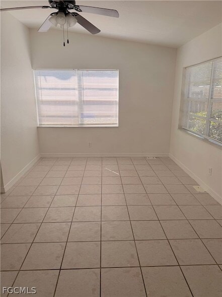 Photo - 1659 Ricardo Ave