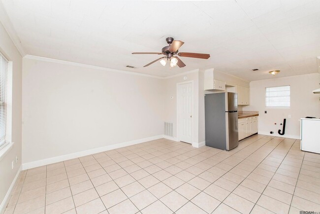 Photo - 27859 Frindik Ln