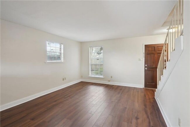 Photo - 148 Orchard Rd