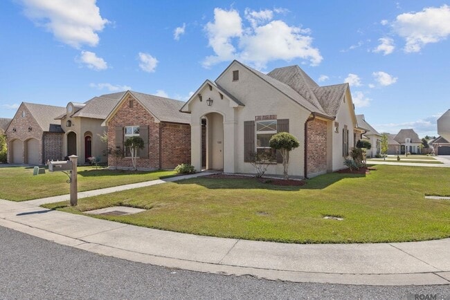 Photo - 100 Flora Springs Dr