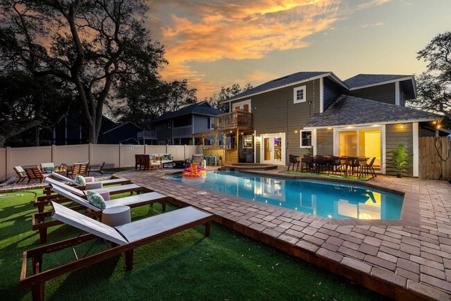 Photo - 7573 Harborview Way Unit ID1023336P