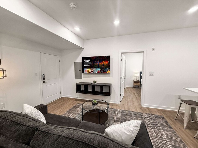 Building Photo - 1427 Germantown Ave Unit ID1093511P