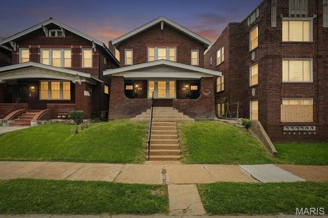 Photo - 5006 Queens Ave Unit 2