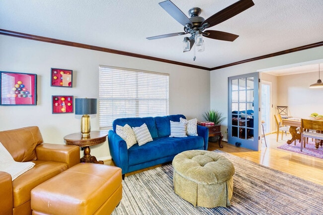 Photo - 1072 Valley View Dr Unit ID1363334P