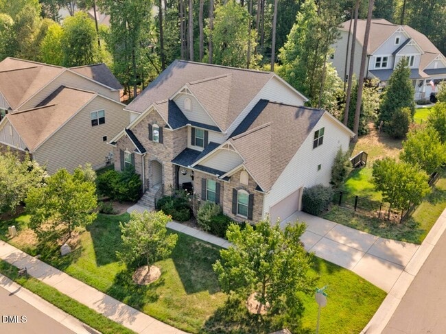 Photo - 109 Hico Way