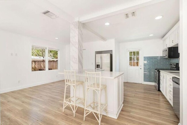 Photo - 6312 Garden Ave