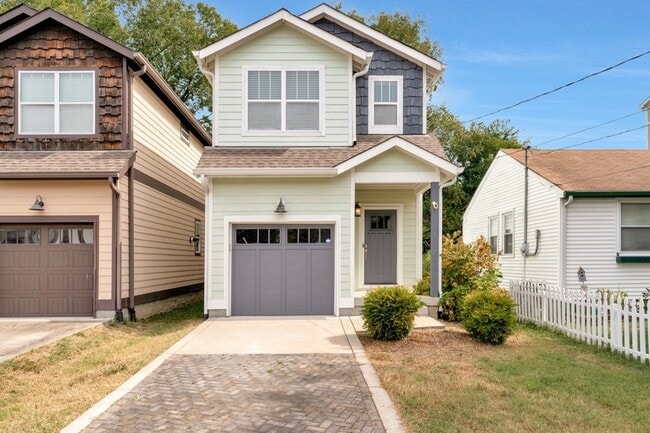 Building Photo - 5904A Carl Pl