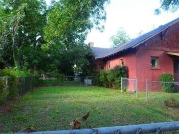 Photo - 700 N Main St