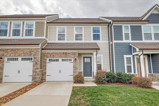 Photo - 1085 Duncan St