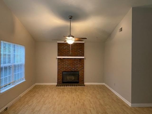 Photo - 2772 Whitney Dr N