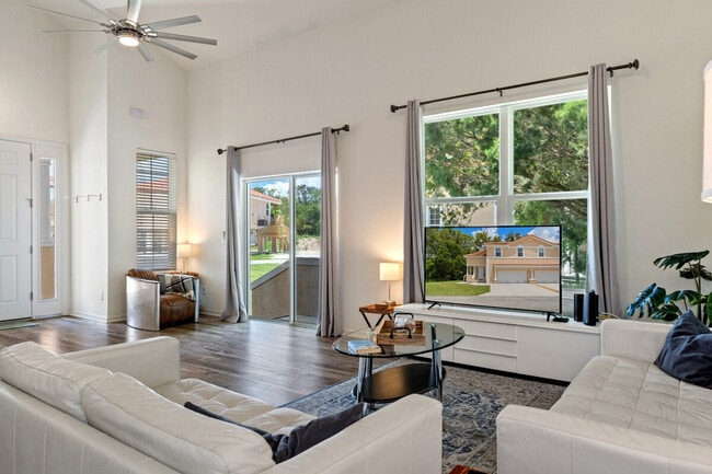 Photo - 10229 W Middleburg Loop Unit SI ID1472657P