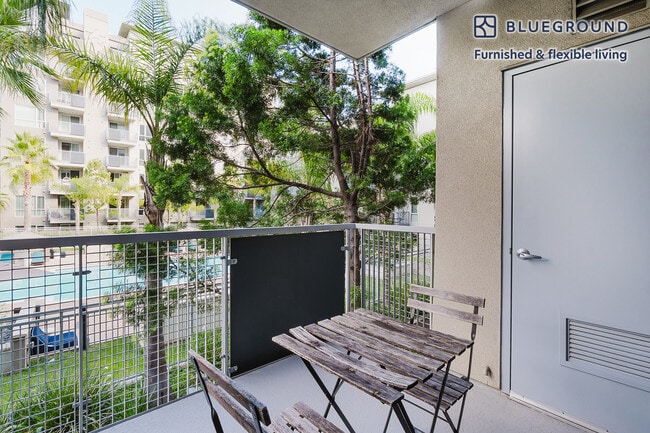 Photo - 550 Moreland Way Unit SI FL2-ID1770