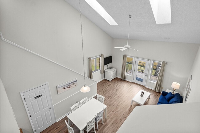 Photo - 216 Double Eagle Dr Unit SI ID1329043P