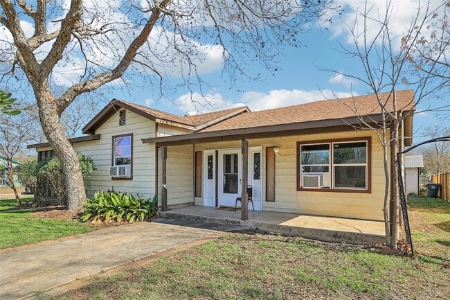 Photo - 620 Barbara Dr