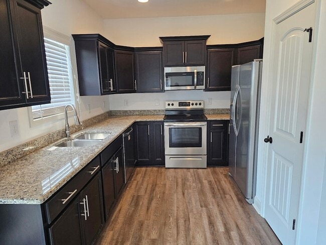 Photo - 407 Preakness Cir