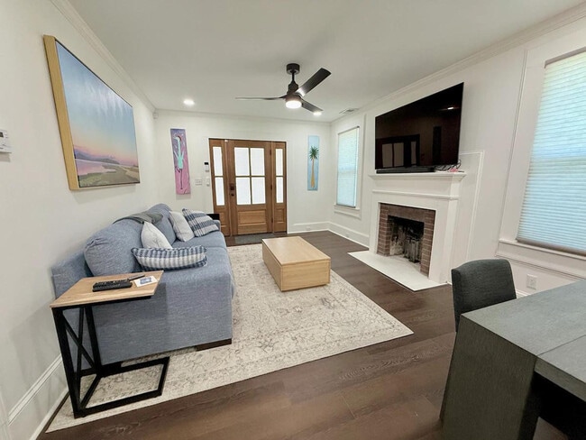 Photo - 2936 Oceola St Unit ID1390526P