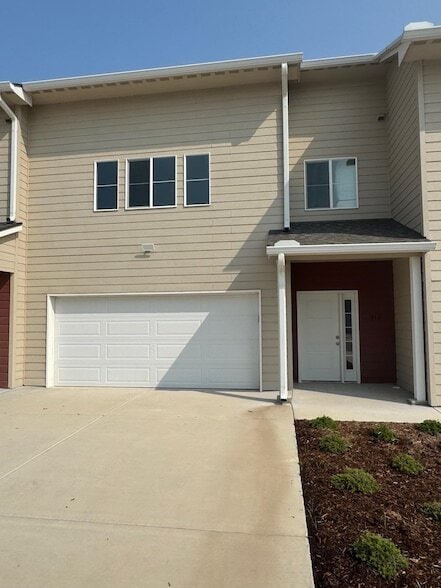 Building Photo - 312 Copper Tail Ln