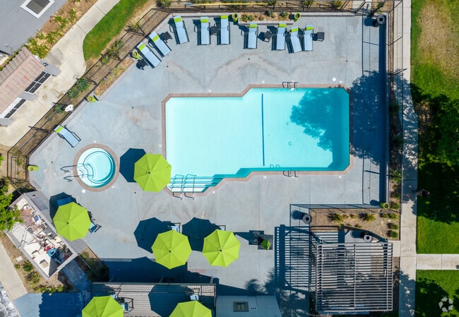 Photo - Veranda Ontario