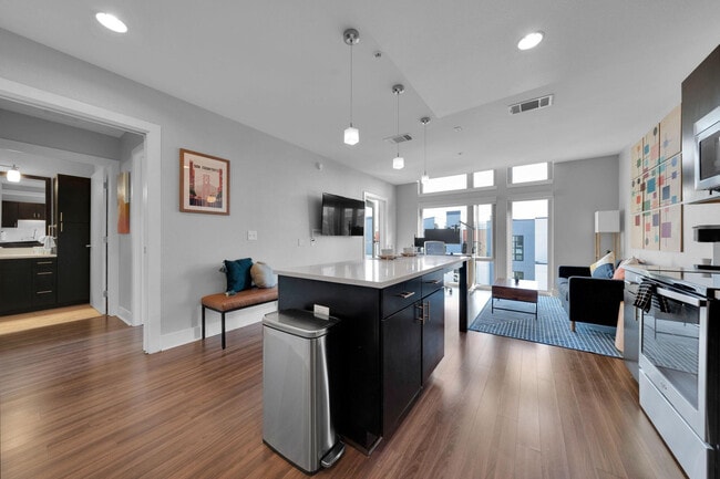 Photo - 185 Channel St Unit SI FL7-ID1053170P