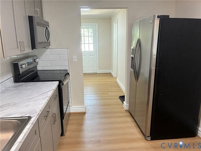 Photo - 106 Hargrave Ave