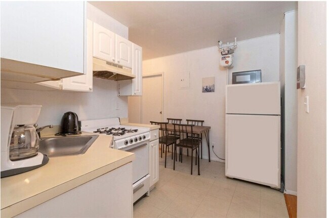 Photo - 304e E 95th St Unit SI ID1032072P