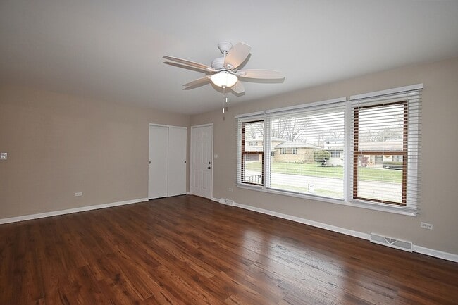 Photo - 1191 Meadow Ln